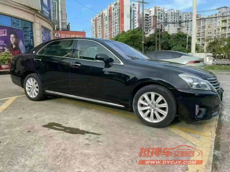 貴港14年豐田皇冠2
