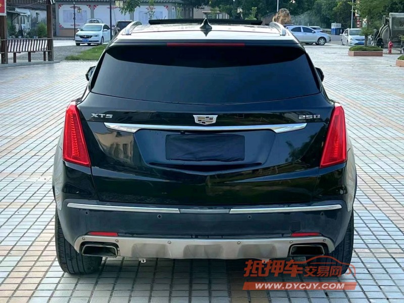 汕头17年凯迪拉克XT59