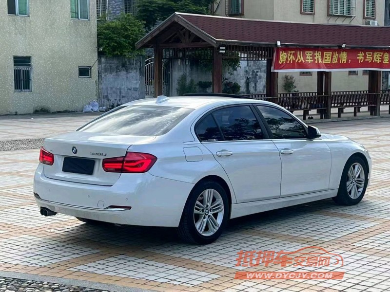 汕头17年宝马3系8