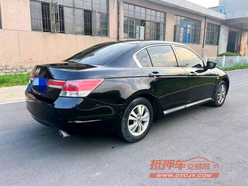 潍坊12年本田雅阁4