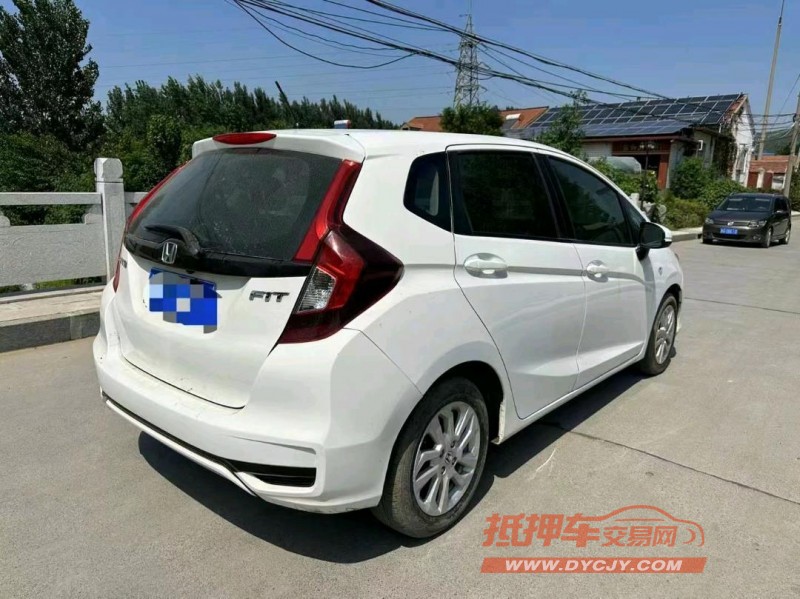 潍坊19年本田飞度4