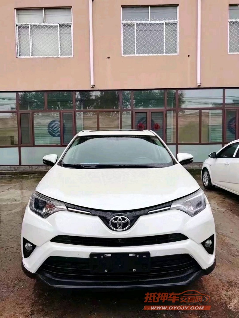 潍坊19年丰田RAV4荣放1