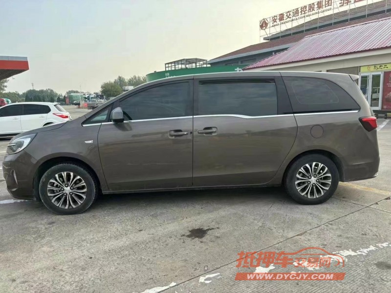 济宁22年别克GL83