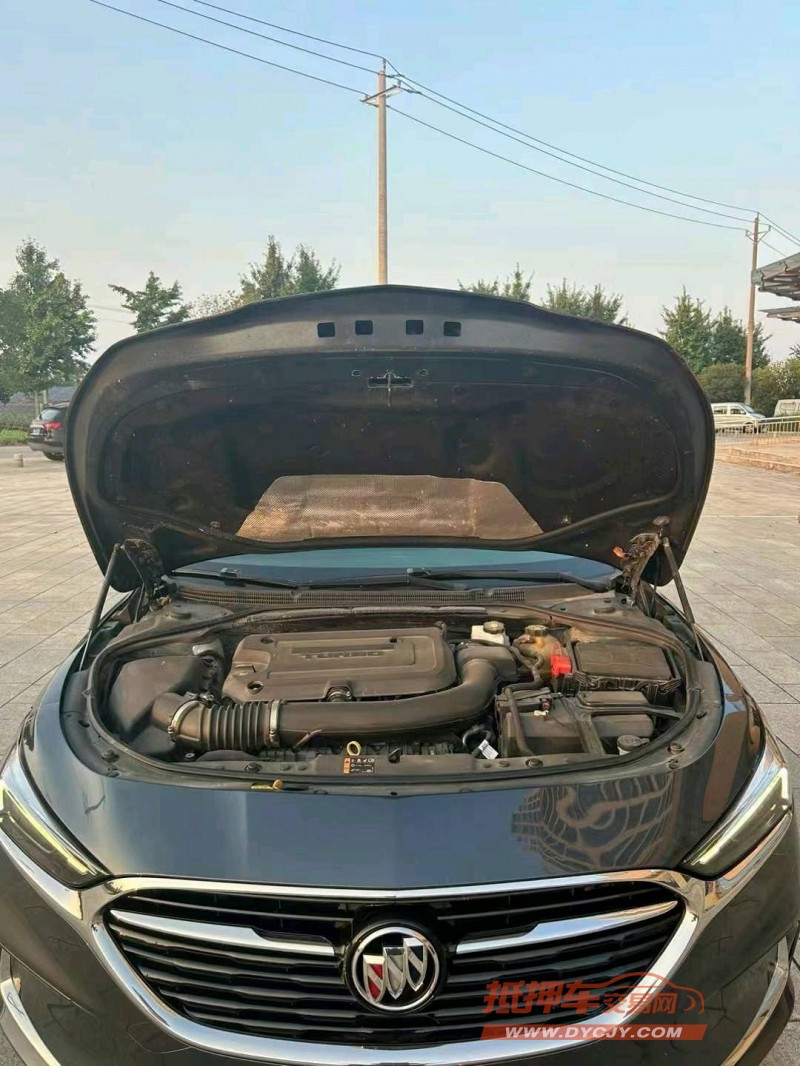 广州20年别克君越4