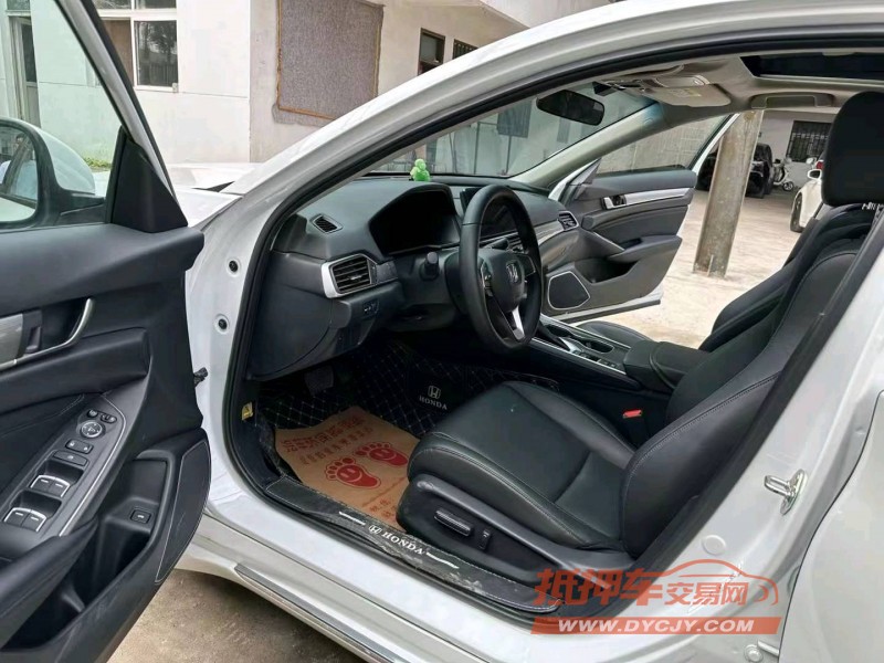 徐州22年本田雅阁4