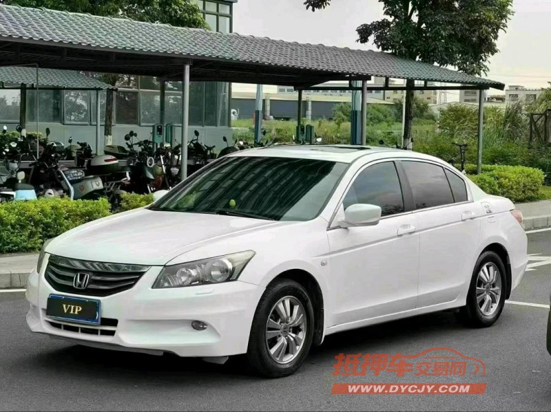 东莞12年本田雅阁3