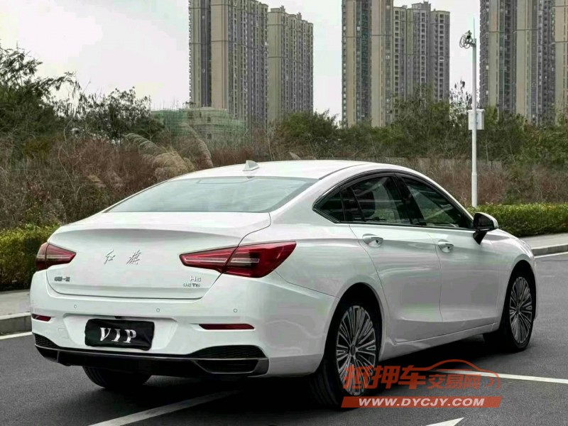 东莞21年红旗H57
