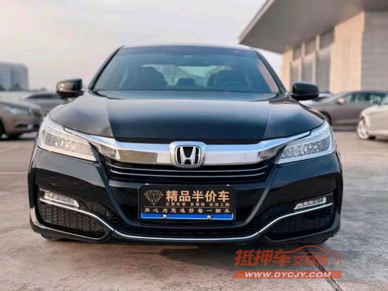 东莞18年本田雅阁1