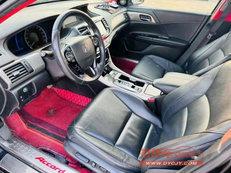 东莞18年本田雅阁6