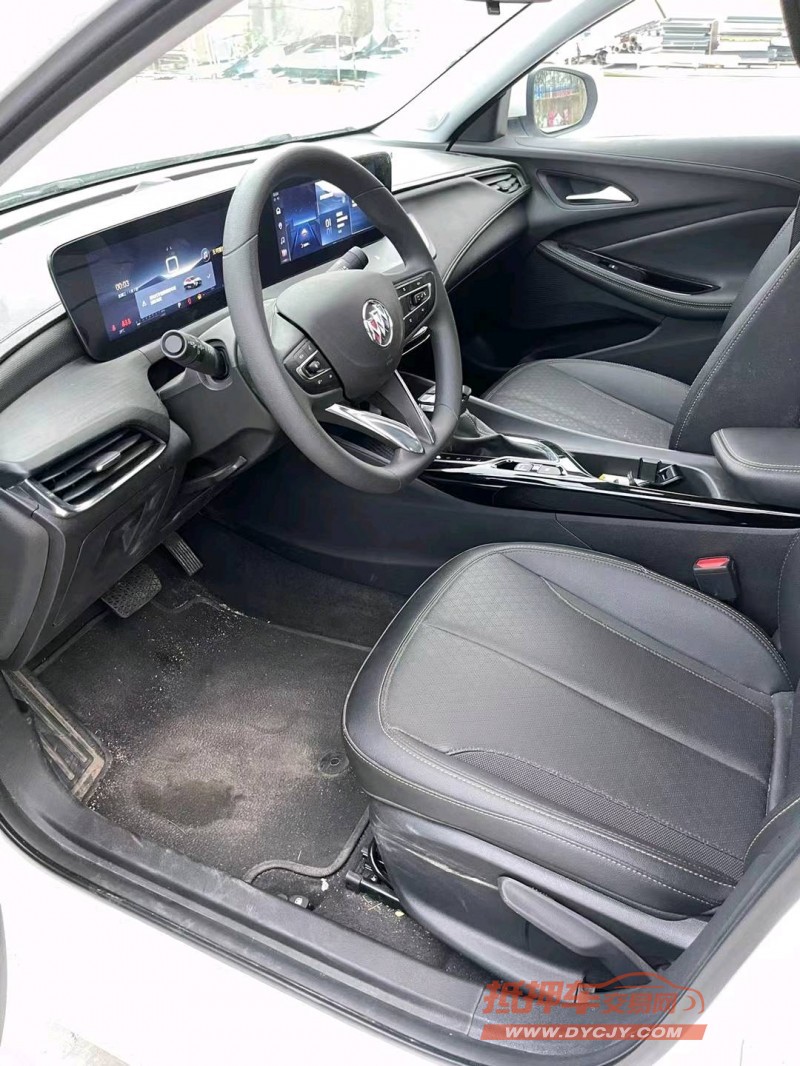 徐州23年别克威朗8
