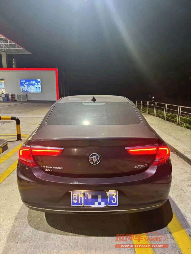 广州17年别克君越8