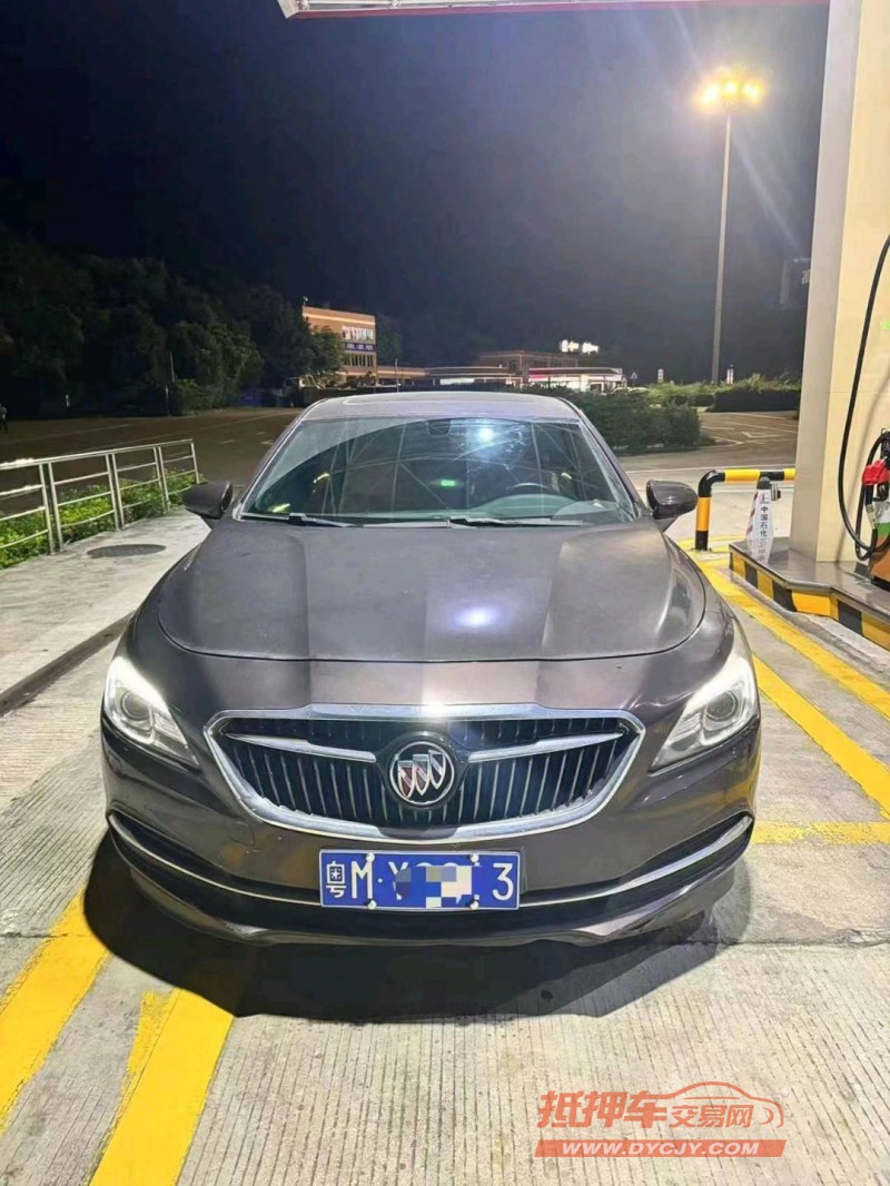 广州17年别克君越1