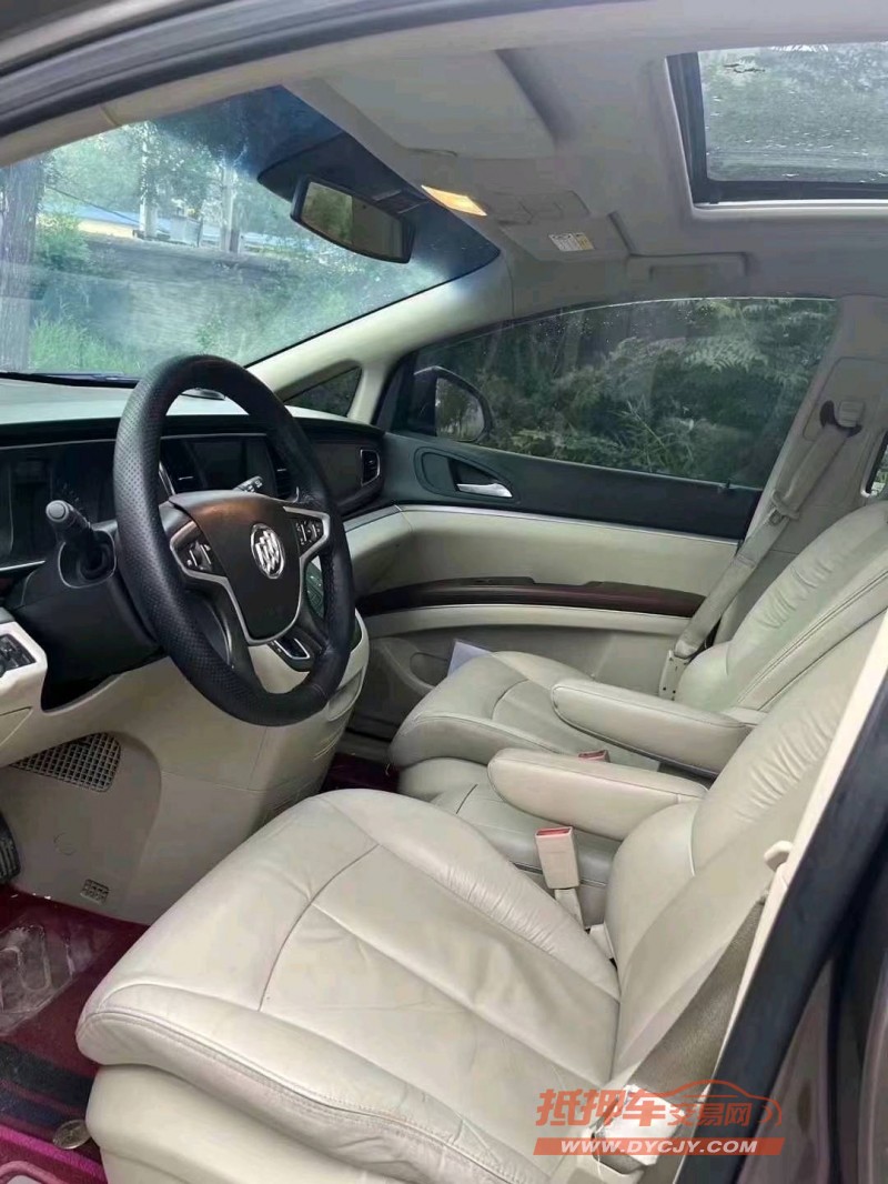 保定18年别克GL88