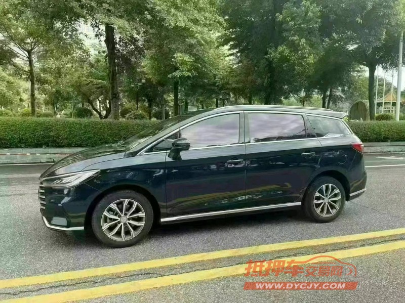 汕头21年比亚迪宋MAX3