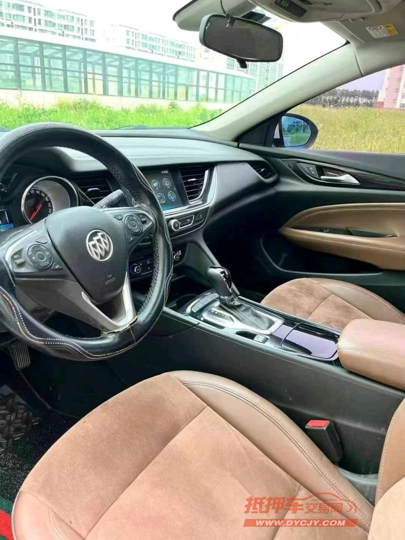 济宁19年别克君威4