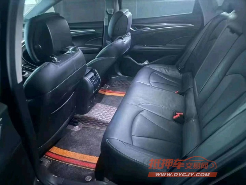 济南19年别克君越7