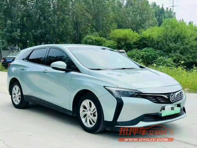 济宁23年别克微蓝3