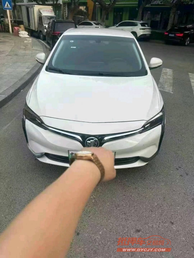 济宁24年别克微蓝1