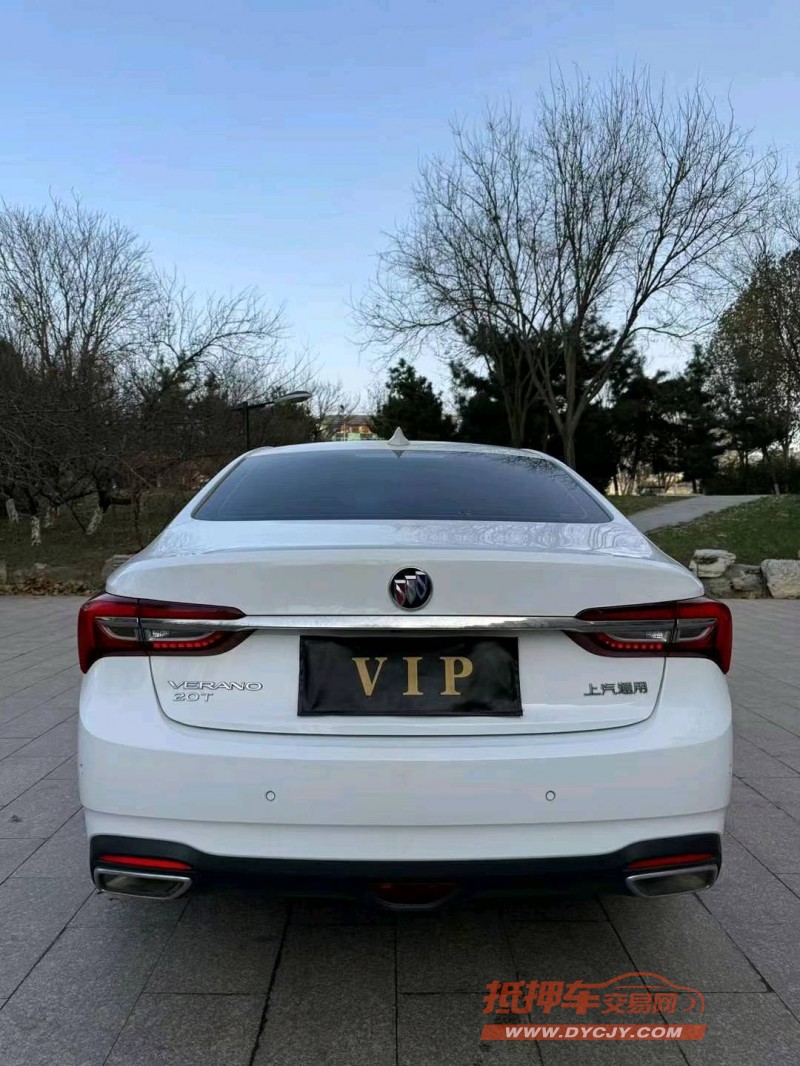 邢台22年别克威朗9