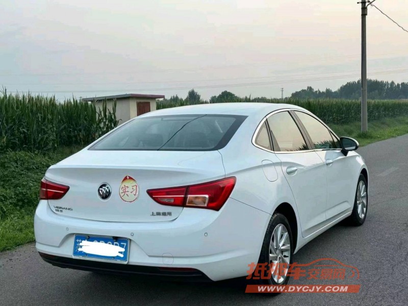 徐州17年别克威朗5