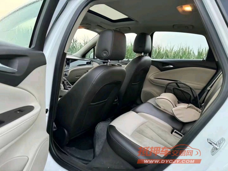 徐州17年别克威朗6