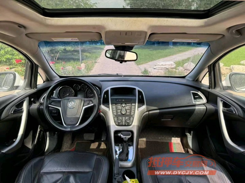 邢台12年别克英朗GT5