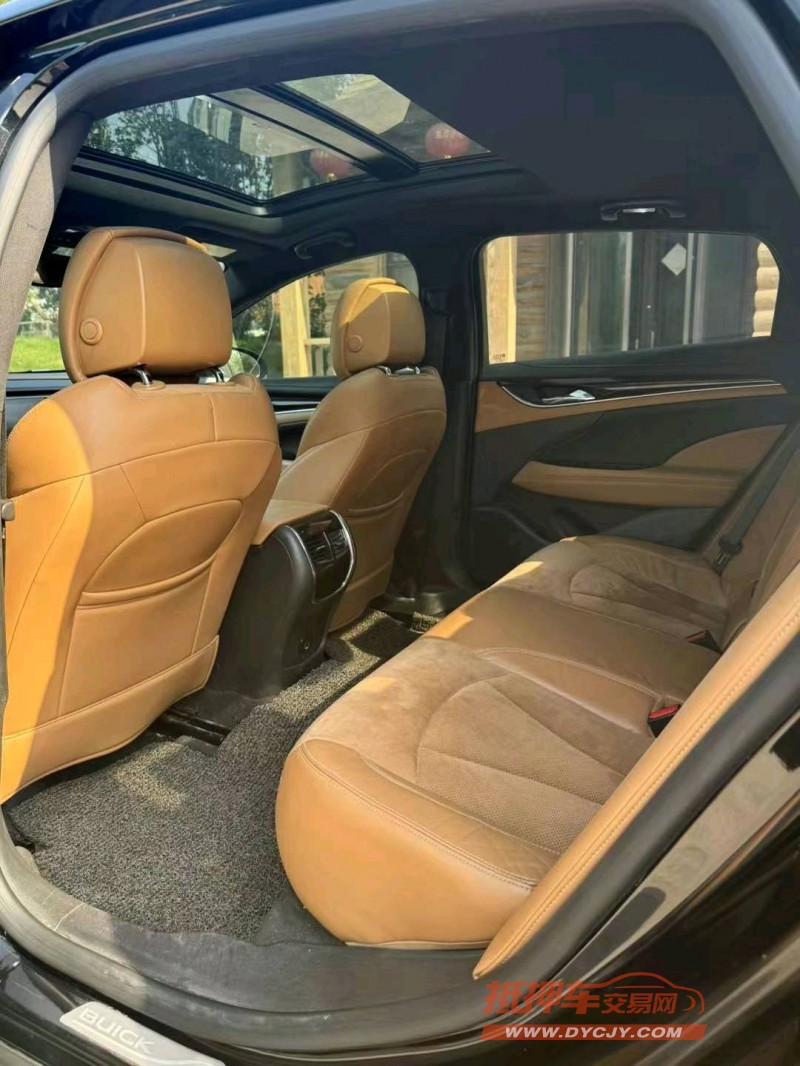 邢台16年别克君越6