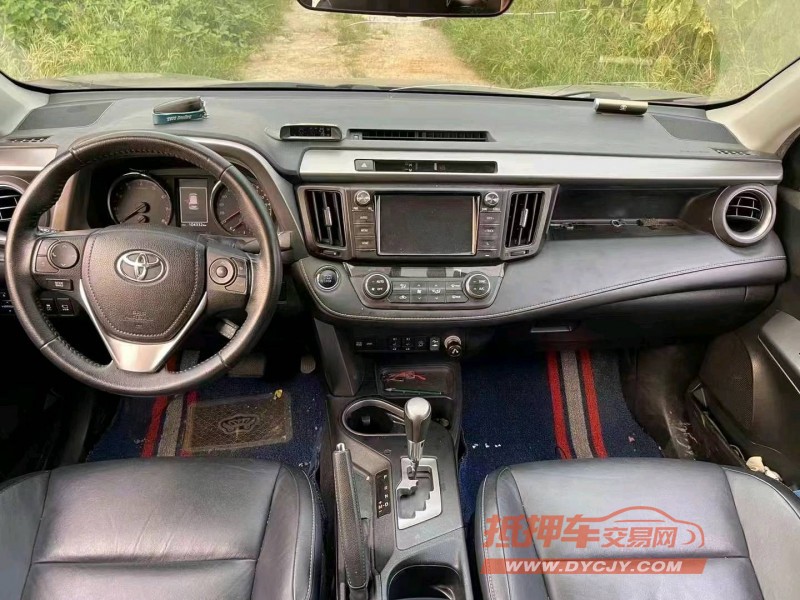 泰安19年豐田RAV4榮放9