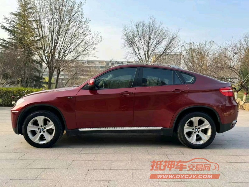 邢台12年宝马X64