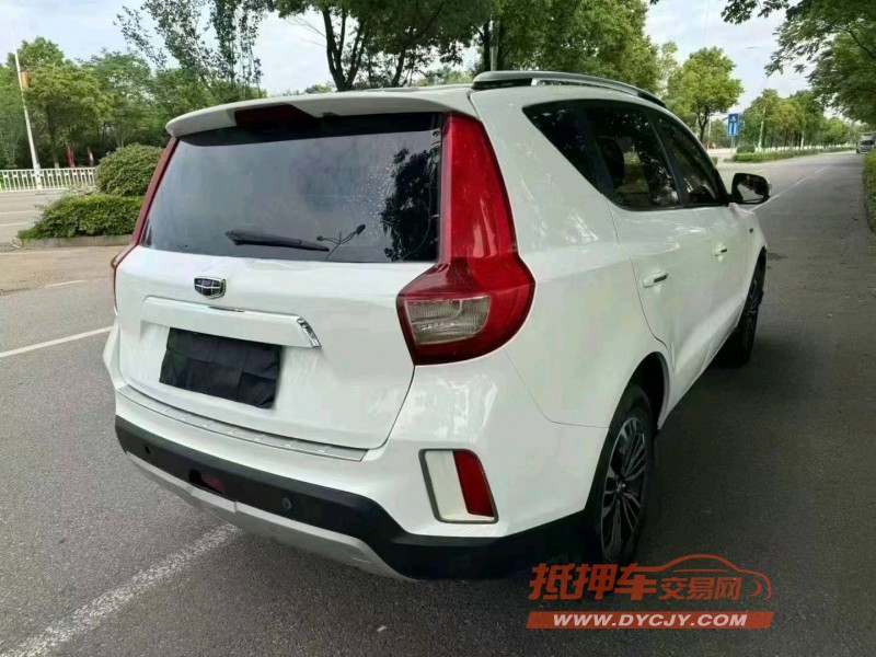 常德17年吉利遠景X65