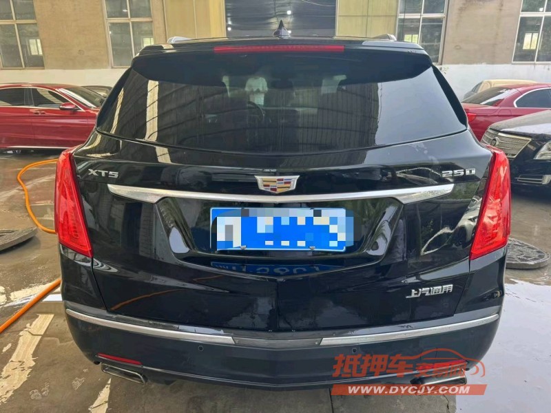 保定18年凯迪拉克XT56