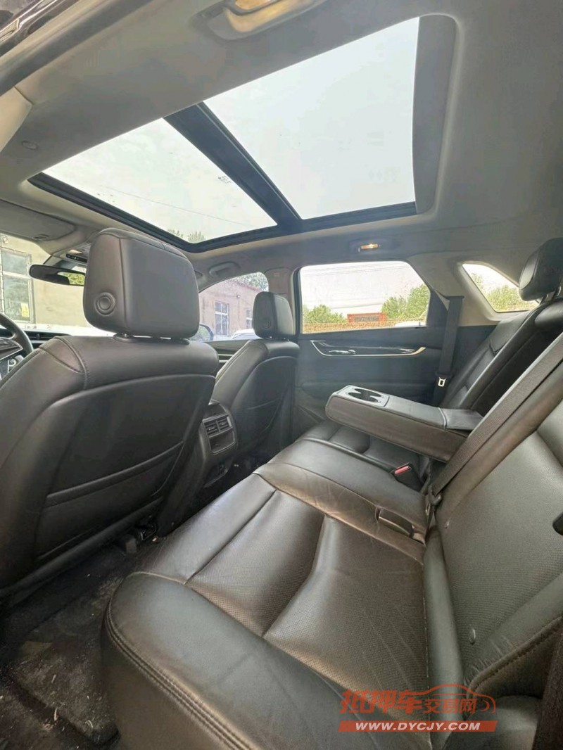 保定18年凯迪拉克XT57