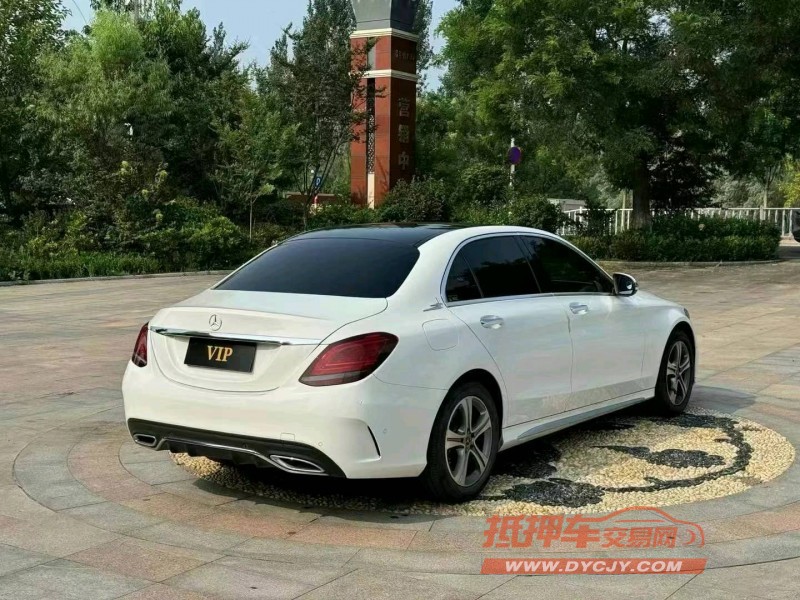 青岛21年奔驰C3