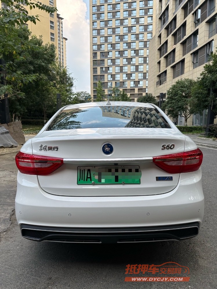 成都24年东风S60EV9