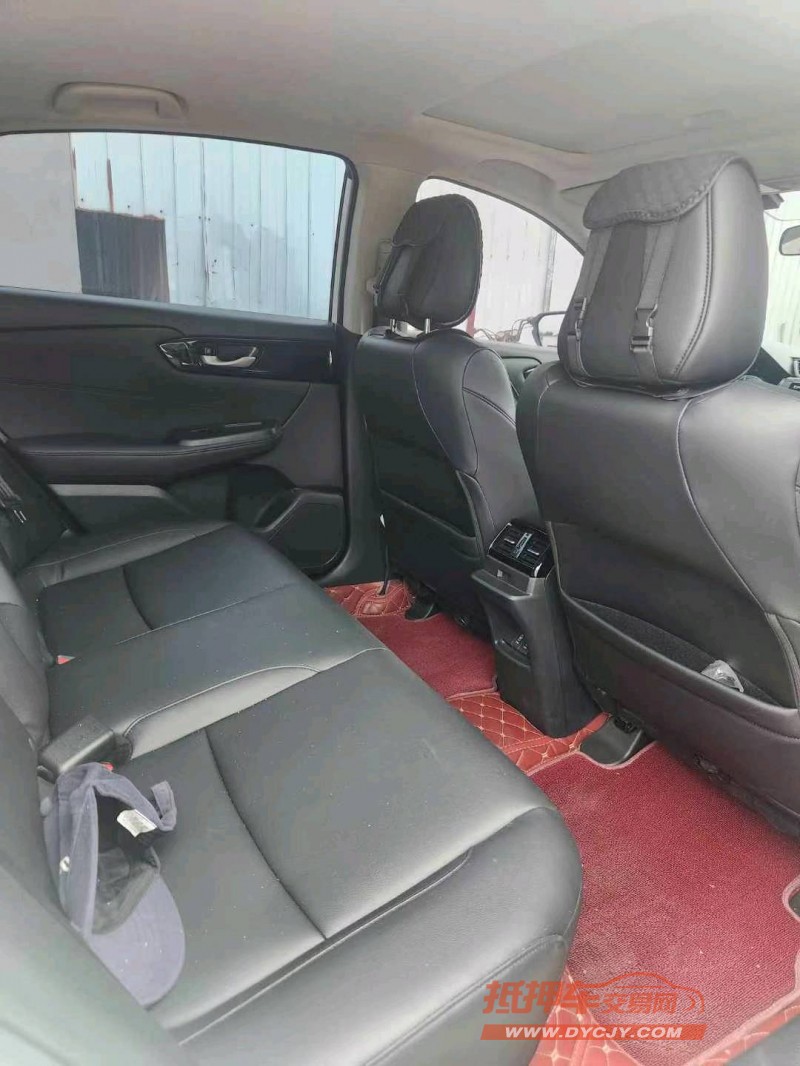 济宁23年本田凌派8