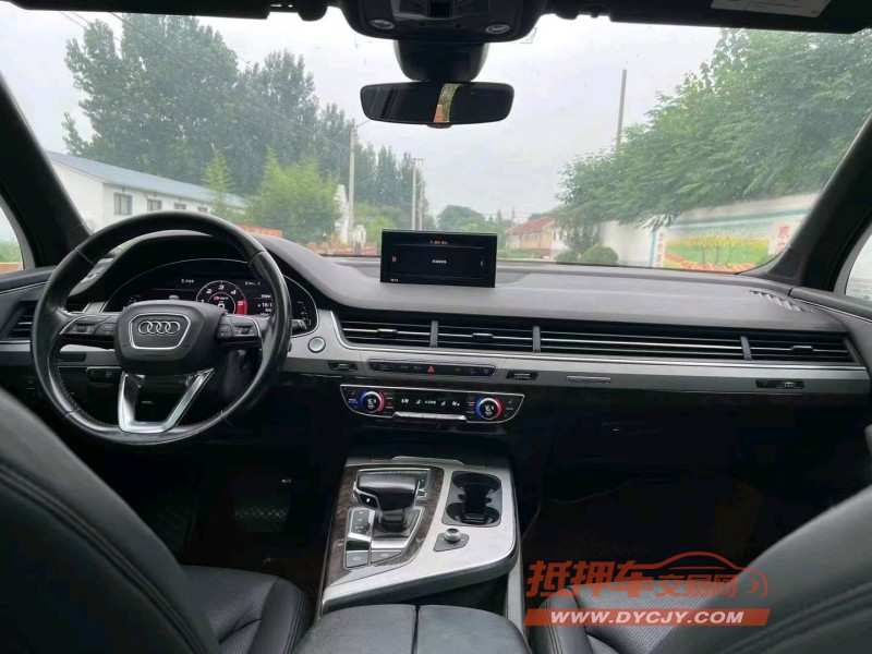 济南17年奥迪Q77