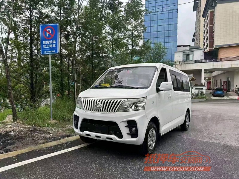 安順21年長安汽車睿行3