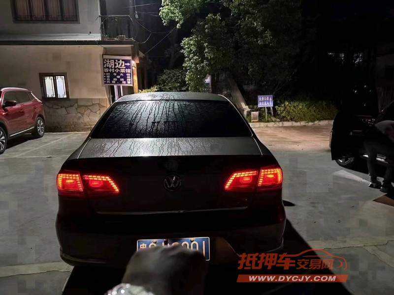 铜仁14年大众迈腾3