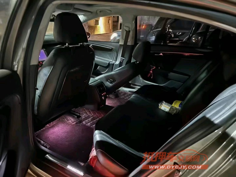 铜仁14年大众迈腾6