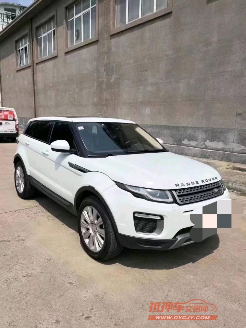 青岛17年路虎极光2