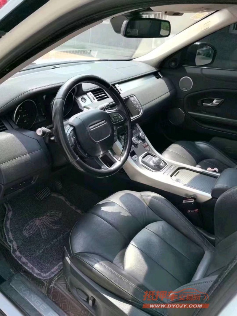 青岛17年路虎极光7
