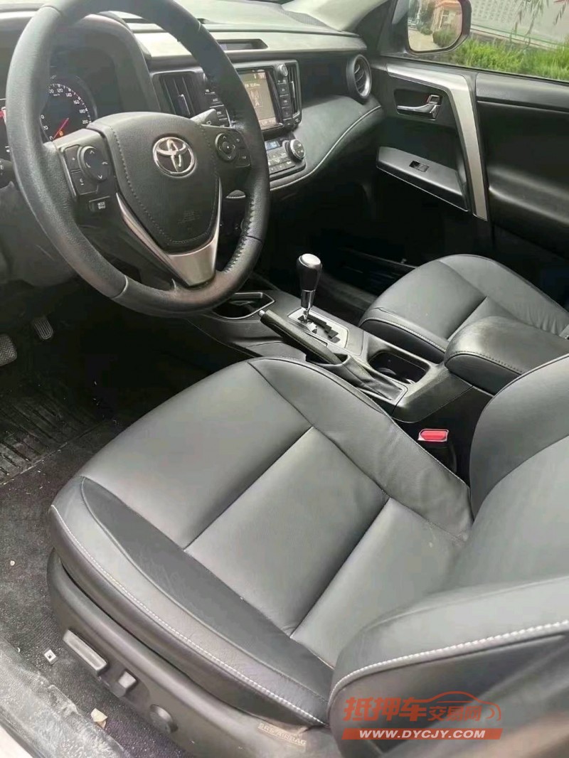 济南17年丰田RAV46