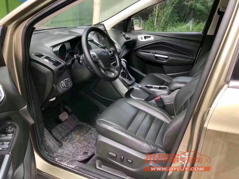 青岛15年福特翼虎4