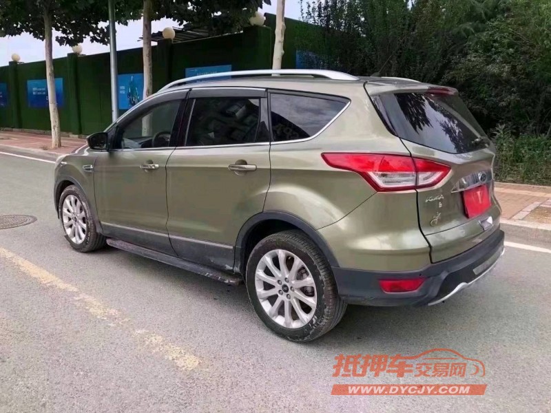 青岛15年福特翼虎8