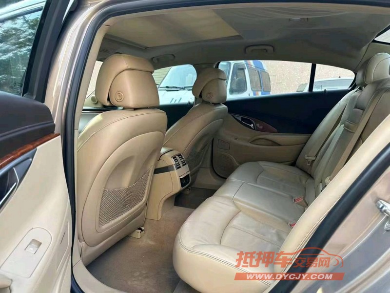 东莞13年别克君越5