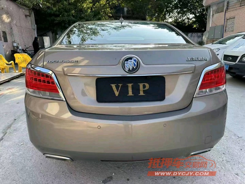 东莞13年别克君越9