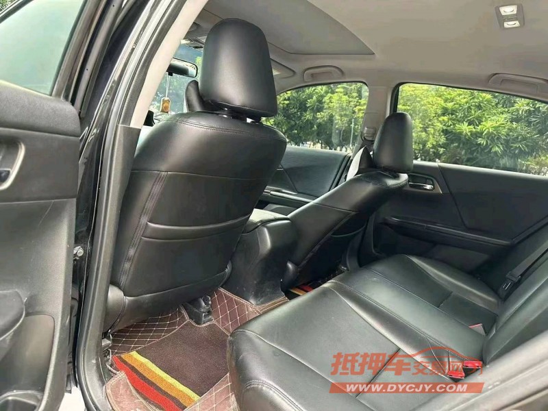 东莞15年本田雅阁5