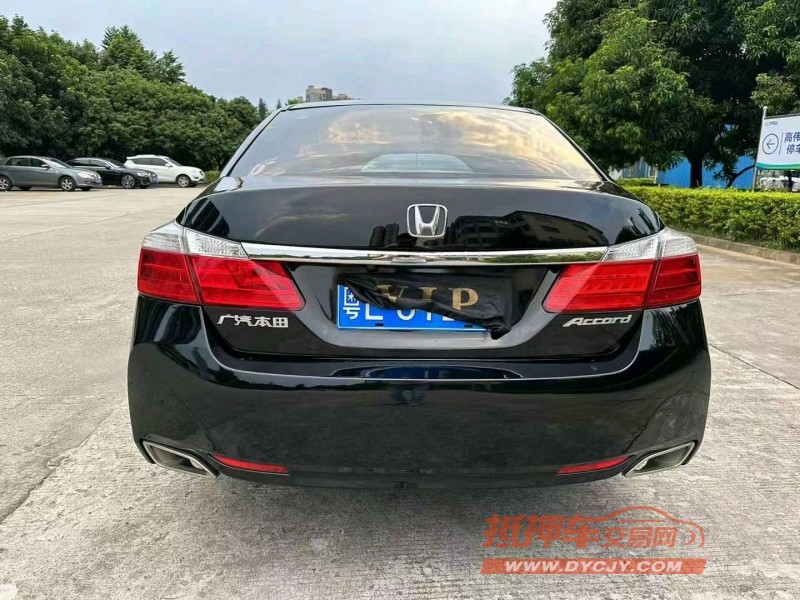 东莞15年本田雅阁9