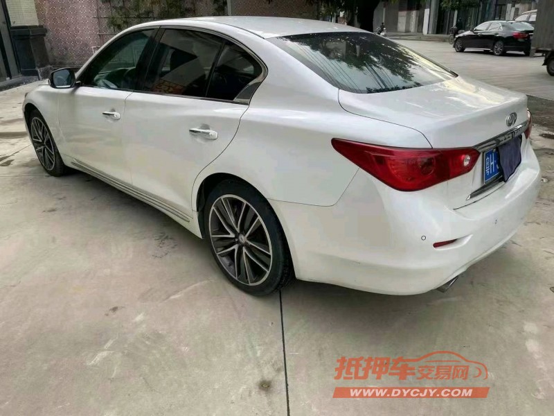 東莞15年英菲尼迪Q507