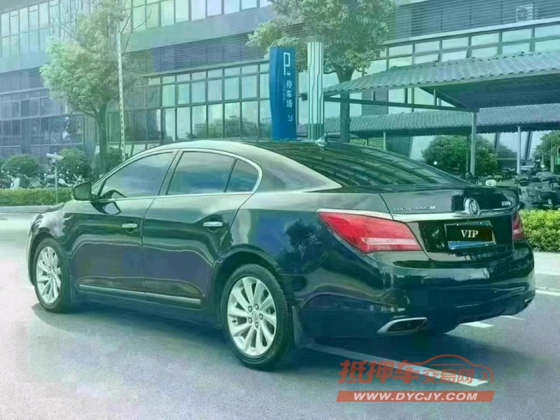 东莞14年别克君越8